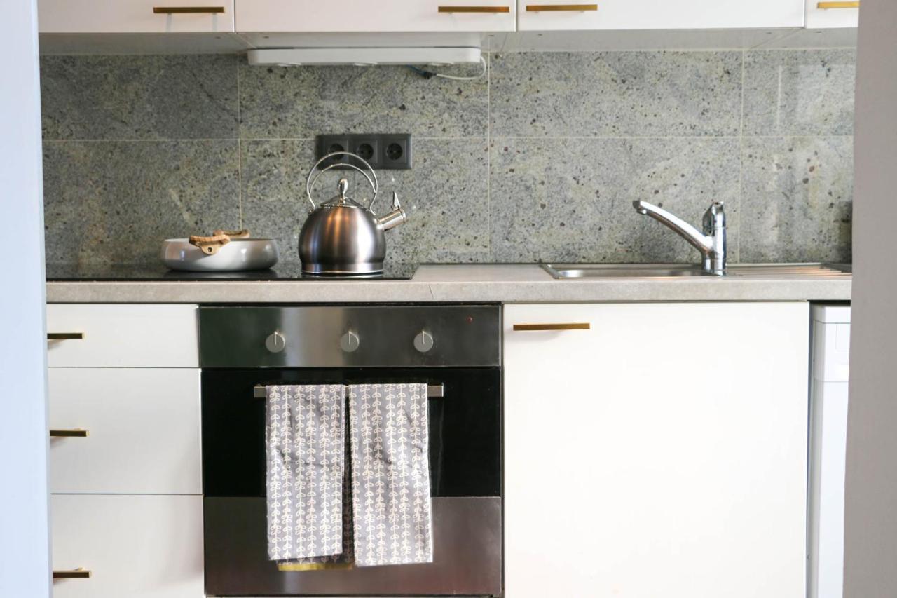 Charming Apartment: Only 10 Minutes To The Center Виена Екстериор снимка